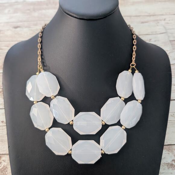 Light Pink Chunky Statement Necklace - Picture 1 of 7